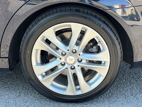 Used 2012 Mercedes-Benz C 300 4MATIC Sedan image 11