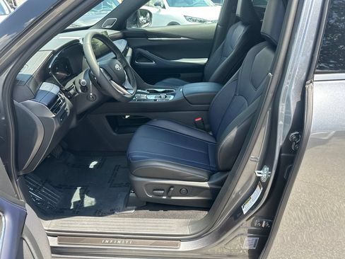 Used 2026 INFINITI QX60 Sport w/ Dark Cargo Package AWD/4WD image 9