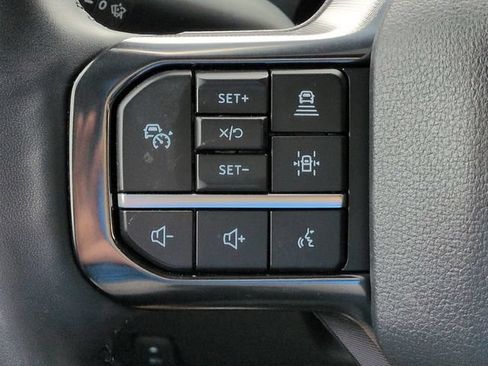 Used 2025 Ford F350 Platinum w/ FX4 Off-Road Package AWD/4WD image 27