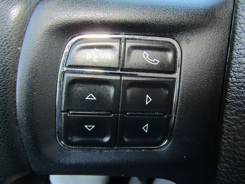 Used 2018 RAM 2500 Big Horn image 29