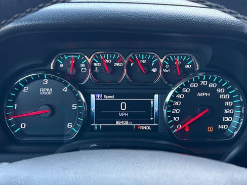 Used 2017 Chevrolet Tahoe LT image 36