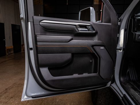 Used 2024 GMC Sierra 2500 AT4 w/ Max Trailering Package image 35