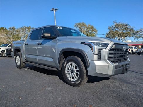Used 2022 Toyota Tundra SR5 w/ Convenience Package image 2
