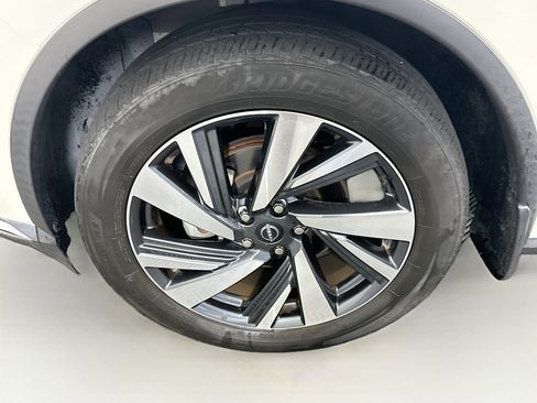 Used 2023 Nissan Murano SL w/ SL Moonroof Package FWD image 11