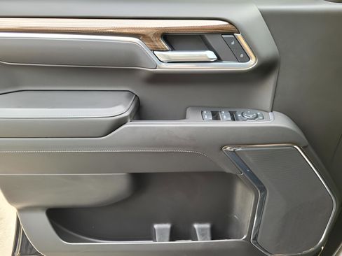 Certified 2025 Chevrolet Silverado 1500 RST image 22