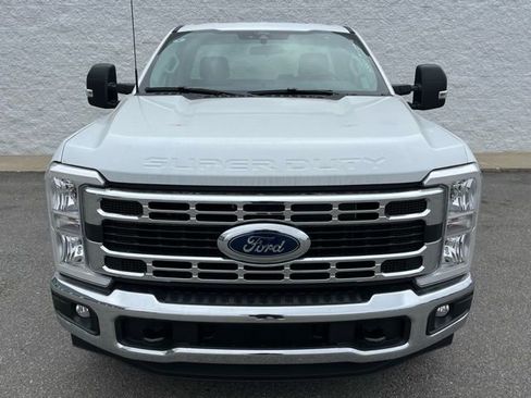 New 2026 Ford F250 XLT image 2