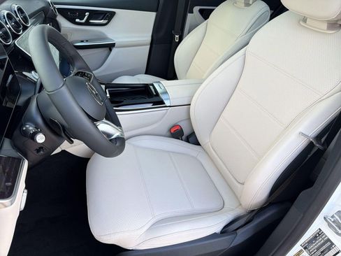 New 2026 Mercedes-Benz GLC 300 image 5