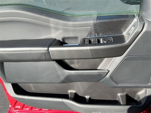 Used 2022 Ford F150 XLT w/ Equipment Group 302A High image 13