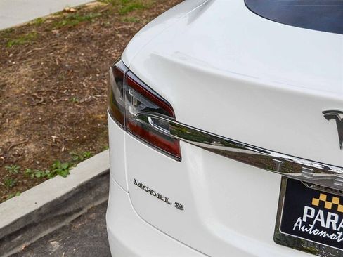 Used 2016 Tesla Model S 60 image 14