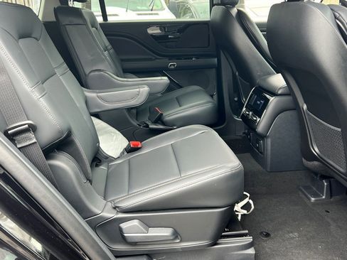New 2026 Lincoln Aviator 2WD image 10