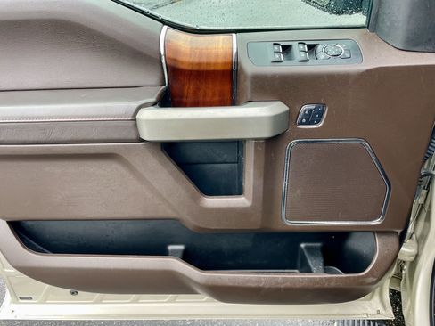 Used 2017 Ford F150 King Ranch w/ Equipment Group 601A Luxury image 12