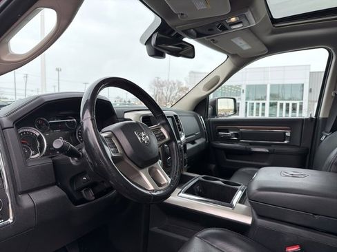 Used 2015 RAM 1500 Laramie w/ Convenience Group image 18