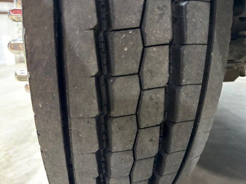 Used 2017 RAM 5500 Tradesman w/ Power & Remote Entry Group image 33