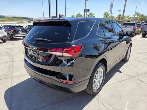 Used 2022 Chevrolet Equinox LS w/ LS Convenience Package FWD image 6