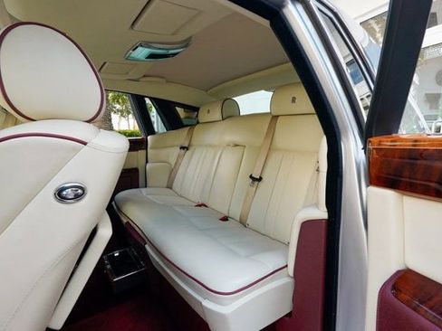 Used 2013 Rolls-Royce Phantom Sedan image 73