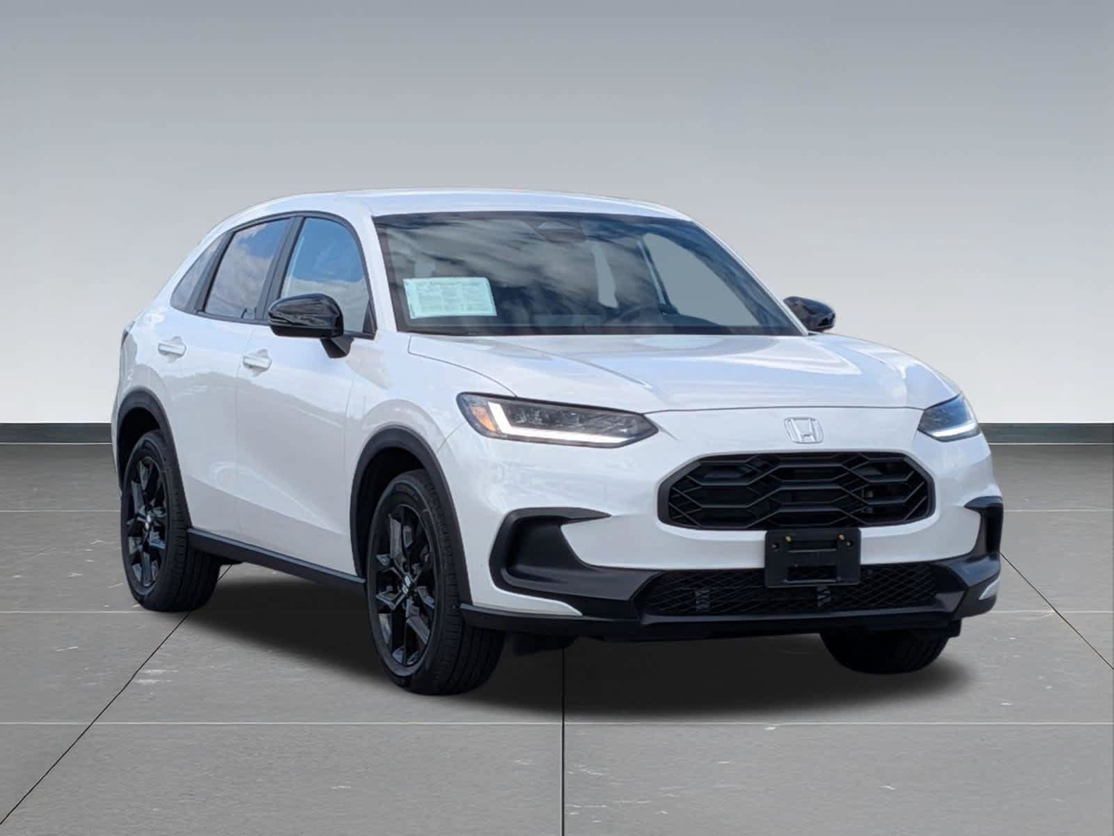 Certified 2025 Honda HR-V Sport image 8