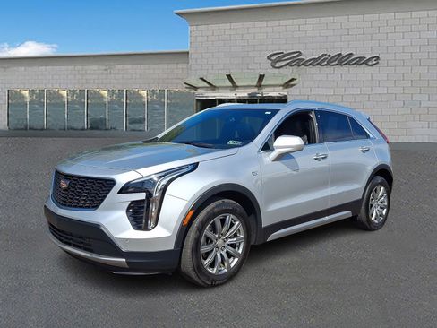 Used 2019 Cadillac XT4 Premium Luxury w/ Cold Weather Package AWD/4WD image 1