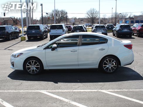 Used 2019 Subaru Impreza 2.0i Limited image 7