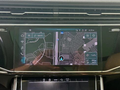 Used 2021 Audi Q7 3.0T Premium w/ Convenience Package image 21