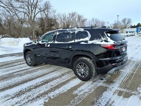 Used 2025 GMC Acadia Elevation image 6