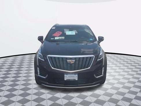 Certified 2020 Cadillac XT5 Premium Luxury AWD/4WD image 3
