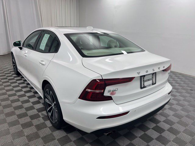 Used 2021 Volvo S60 T5 Momentum w/ Advanced Package FWD image 6
