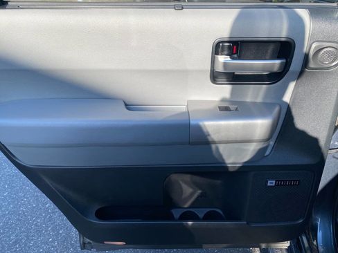 Used 2008 Toyota Sequoia Limited image 23