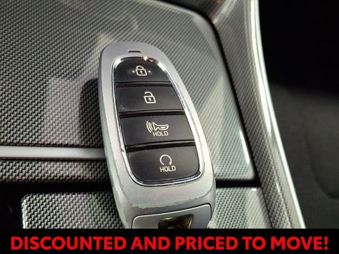 Certified 2022 Hyundai Santa Fe SEL image 16