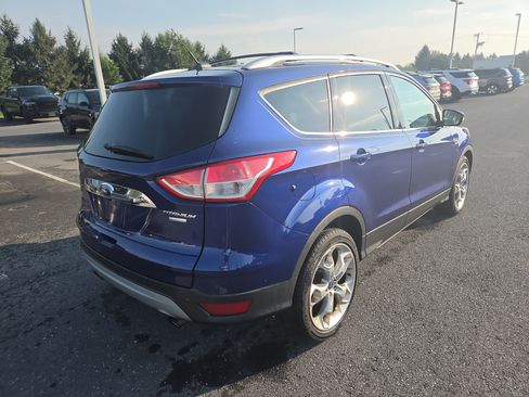 Used 2015 Ford Escape Titanium w/ Equipment Group 301A AWD/4WD image 16