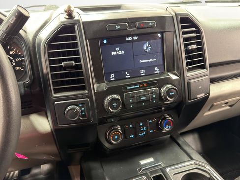 Used 2018 Ford F150 XL w/ Equipment Group 101A Mid AWD/4WD image 17