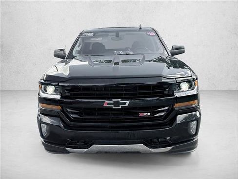 Used 2018 Chevrolet Silverado 1500 LT w/ All Star Edition AWD/4WD image 2