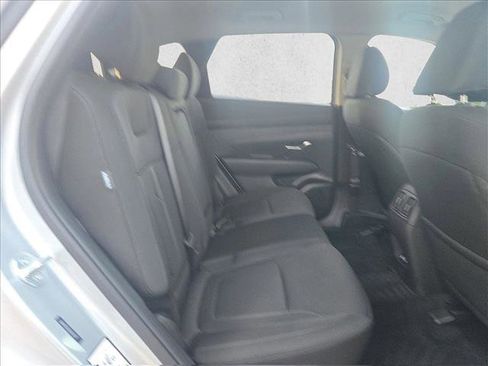 Used 2025 Hyundai Tucson SEL image 18