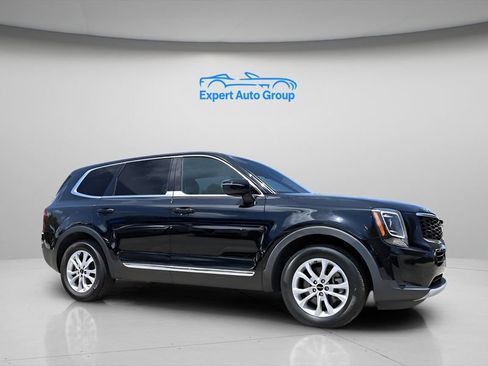 Used 2022 Kia Telluride LX FWD image 40
