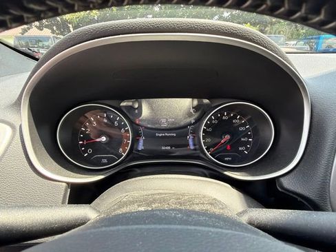Used 2021 Jeep Compass Latitude w/ Sun and Sound Group AWD/4WD image 25
