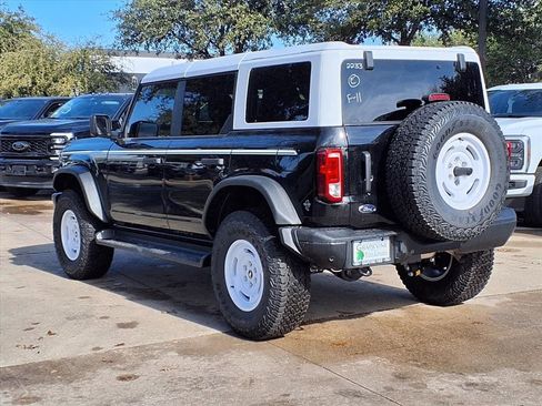 New 2025 Ford Bronco Heritage Edition image 6