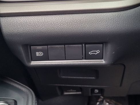 Used 2025 Toyota Grand Highlander FWD image 15