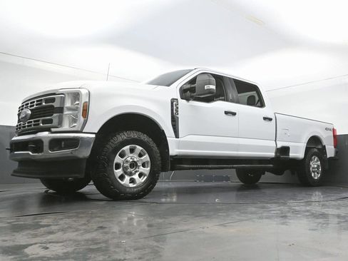 Used 2024 Ford F350 XLT image 55