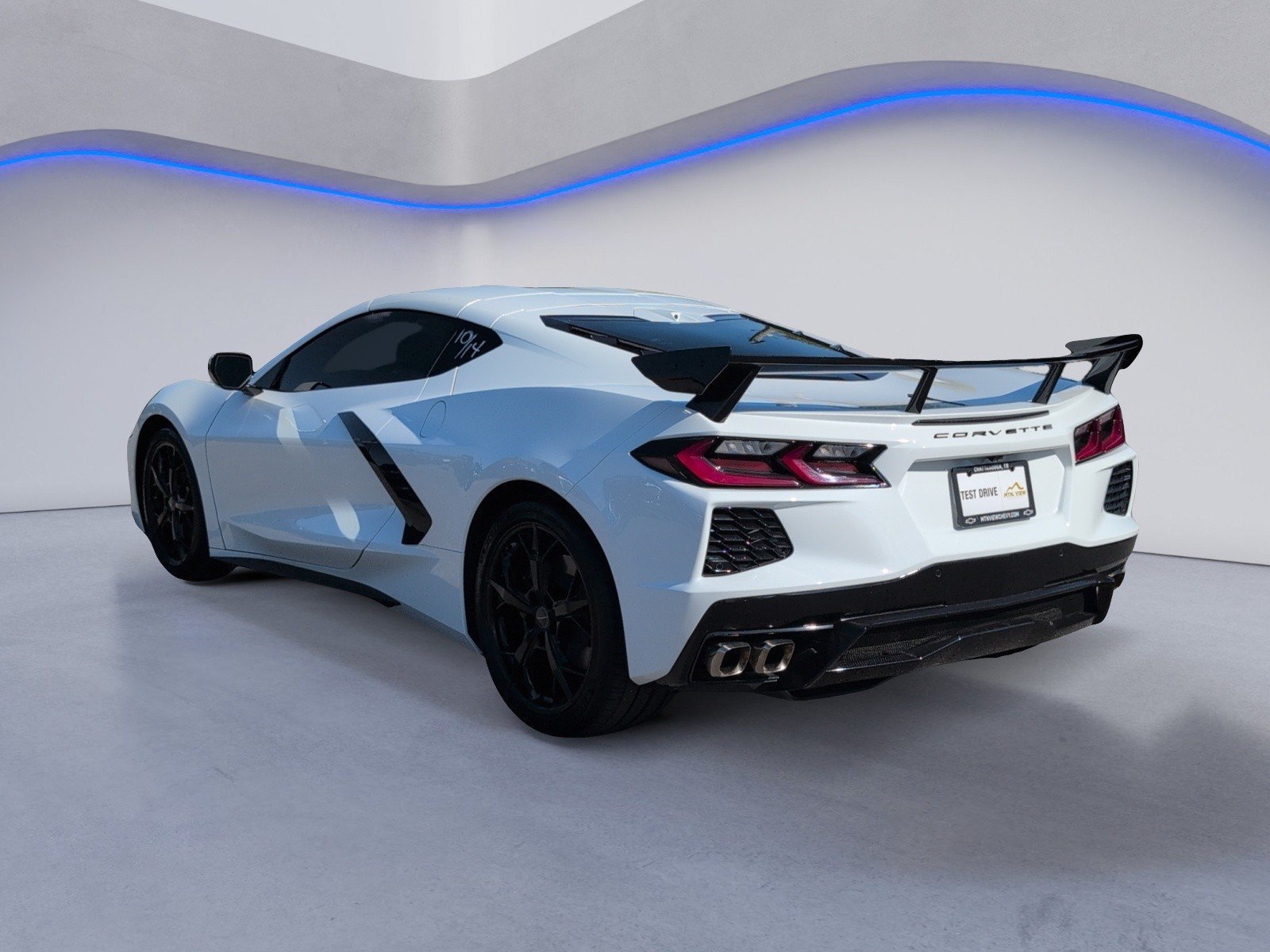 Used 2022 Chevrolet Corvette Stingray Preferred Cpe w/ 2LT RWD image 3