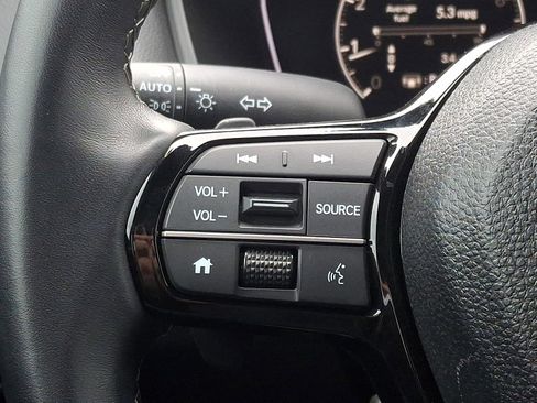 Used 2025 Honda Civic Sport image 19