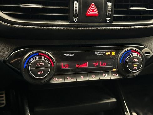 Used 2023 Kia Forte GT-Line w/ GT-Line Technology Package FWD image 19