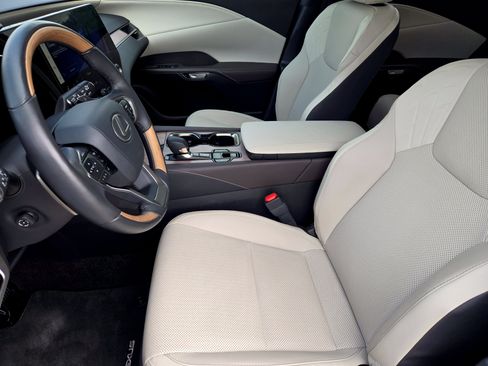 Used 2024 Lexus RX 350 Premium w/ Cold Area Package FWD image 19