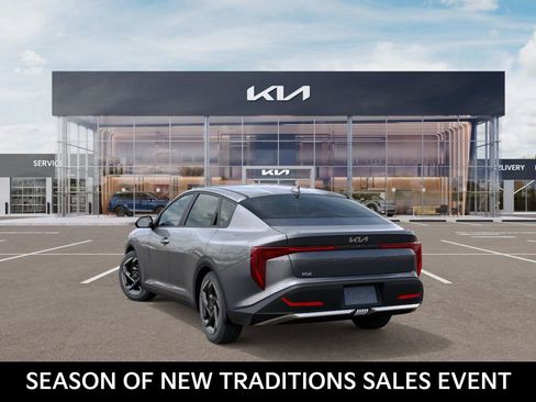 New 2025 Kia K4 EX image 4