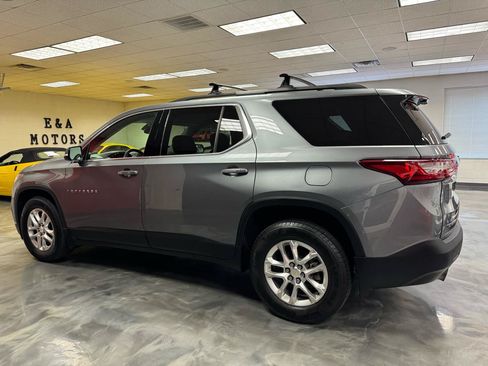 Used 2019 Chevrolet Traverse LT AWD/4WD image 9