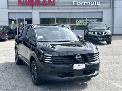 New 2026 Nissan Kicks SV w/ SV Premium Package AWD/4WD image 1