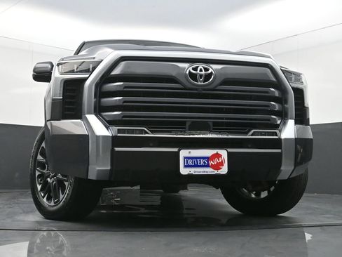 Used 2023 Toyota Tundra Limited image 27