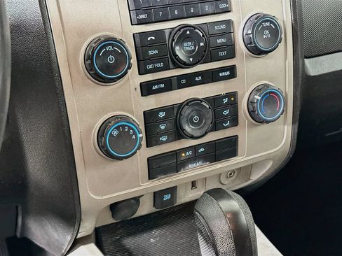 Used 2011 Ford Escape XLT w/ 202A Rapid Spec Order Code FWD image 14