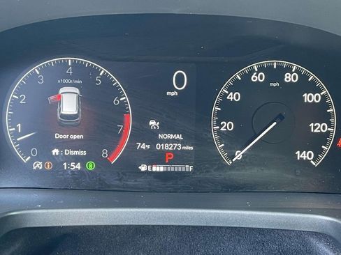 Used 2025 Honda Pilot Touring image 26