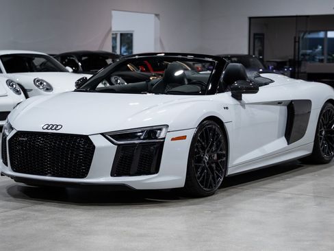 Used 2018 Audi R8 V10 plus AWD/4WD image 71