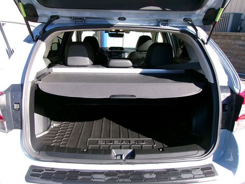 Used 2023 Subaru Crosstrek 2.5i Limited w/ Moonroof Package AWD/4WD image 12