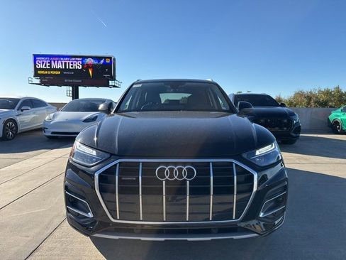 Used 2023 Audi Q5 2.0T Premium w/ Convenience Package image 8